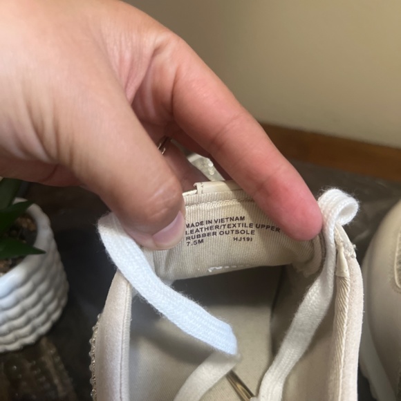 Michael Kors Tennis Shoes - Picture 6 of 6